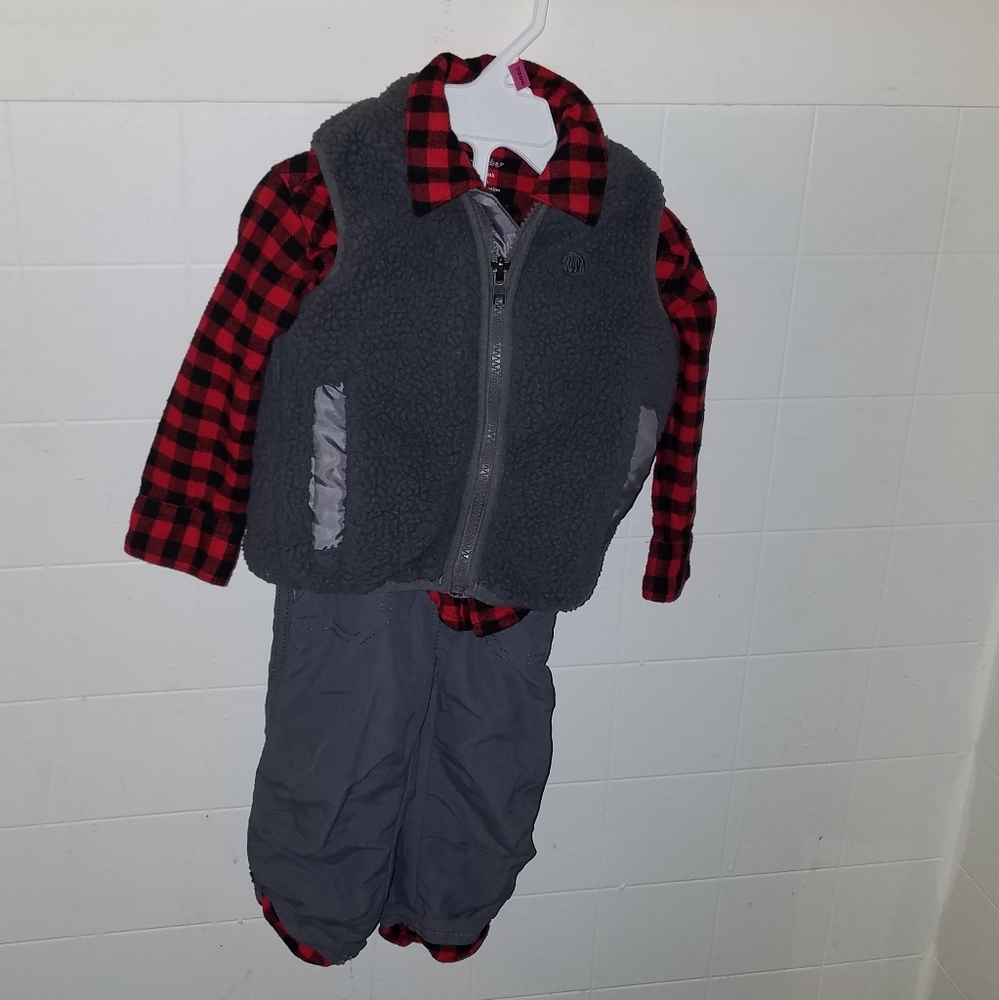 Wrangler outfit size 6-9 months